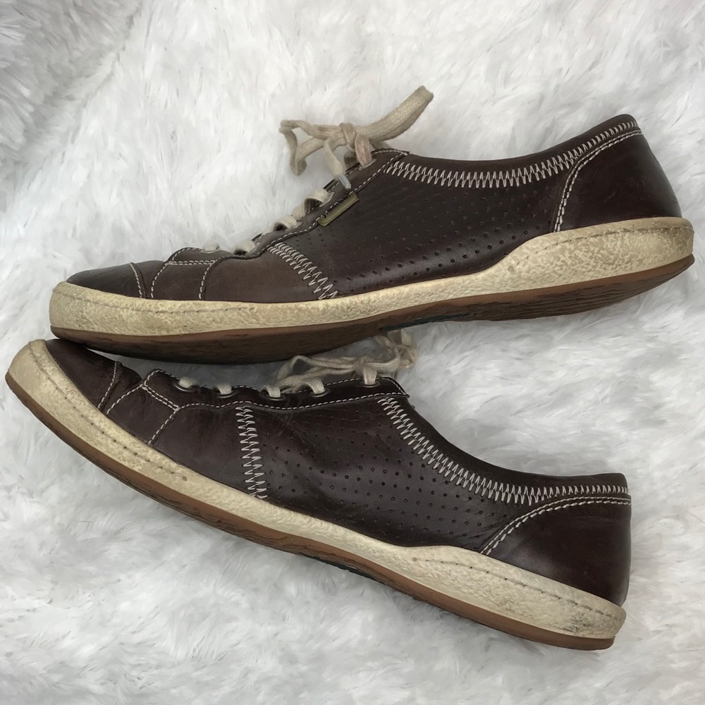 Josef Seibel dark brown sneaker